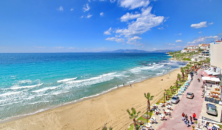 İzmir de denize girilecek en güzel 8 yer