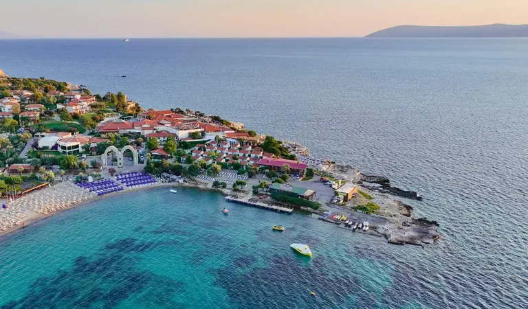 İzmir de denize girilecek en güzel 8 yer