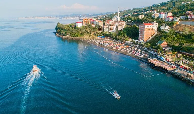 Trabzon da Denize Girilecek Yerler