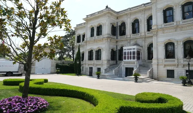 Yıldız Sarayı Giriş Ücreti 2025